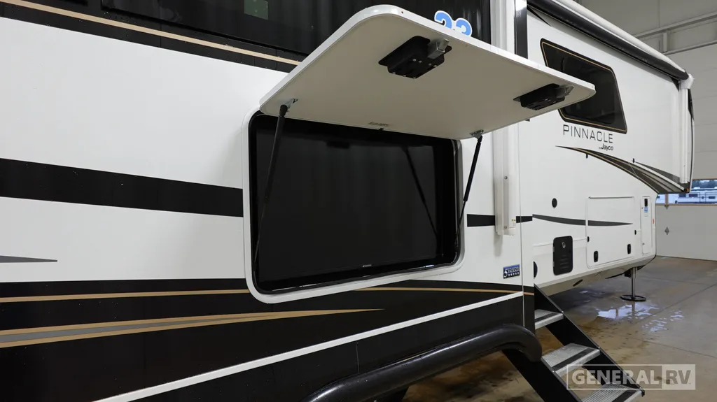 2027 Jayco Pinnacle 36FBTS, Photos photo 35