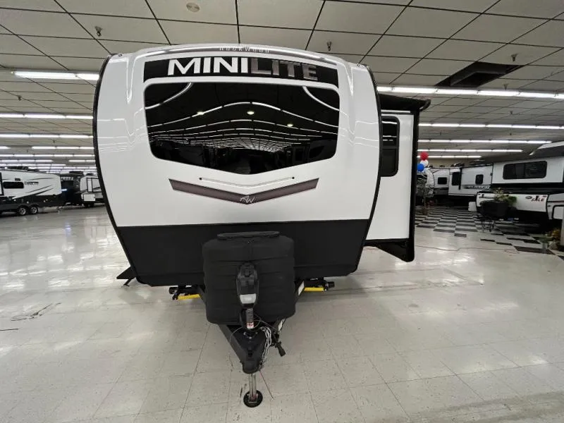 2025 Forest River Rockwood Mini Lite 2506FK - Photo 3