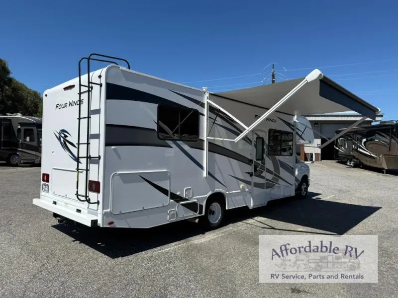 2022 Thor Motor Coach Four Winds 28Z - Photo 4