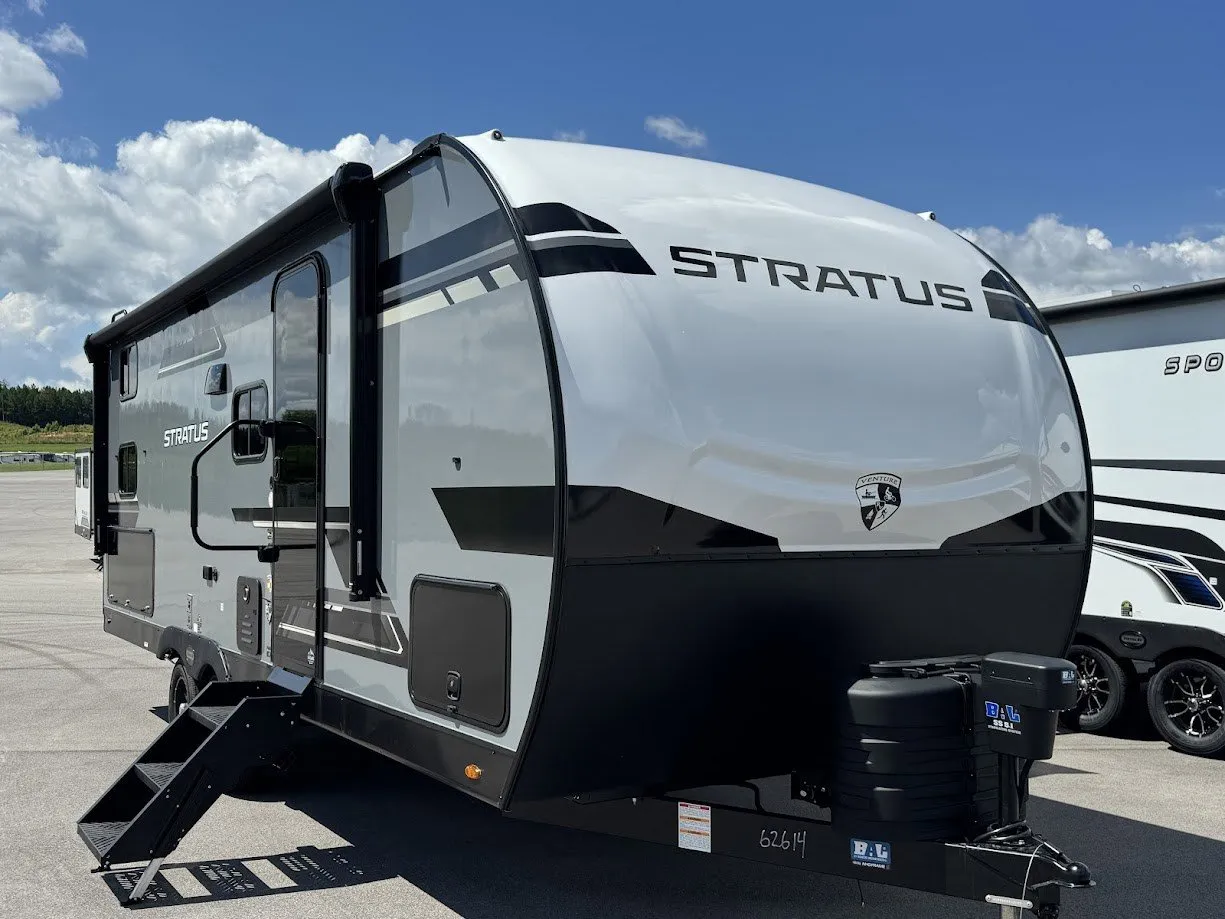 2026 Venture RV Stratus SR211VBH - Photo 2