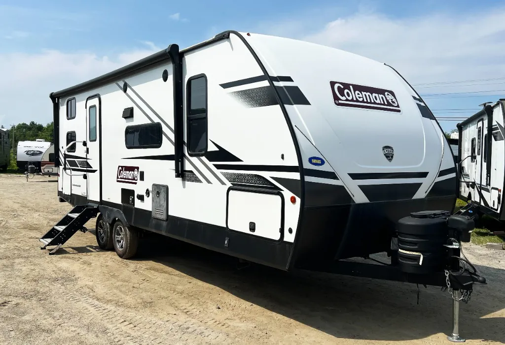 2023 Dutchmen Coleman Light 2455BH - Photo 2