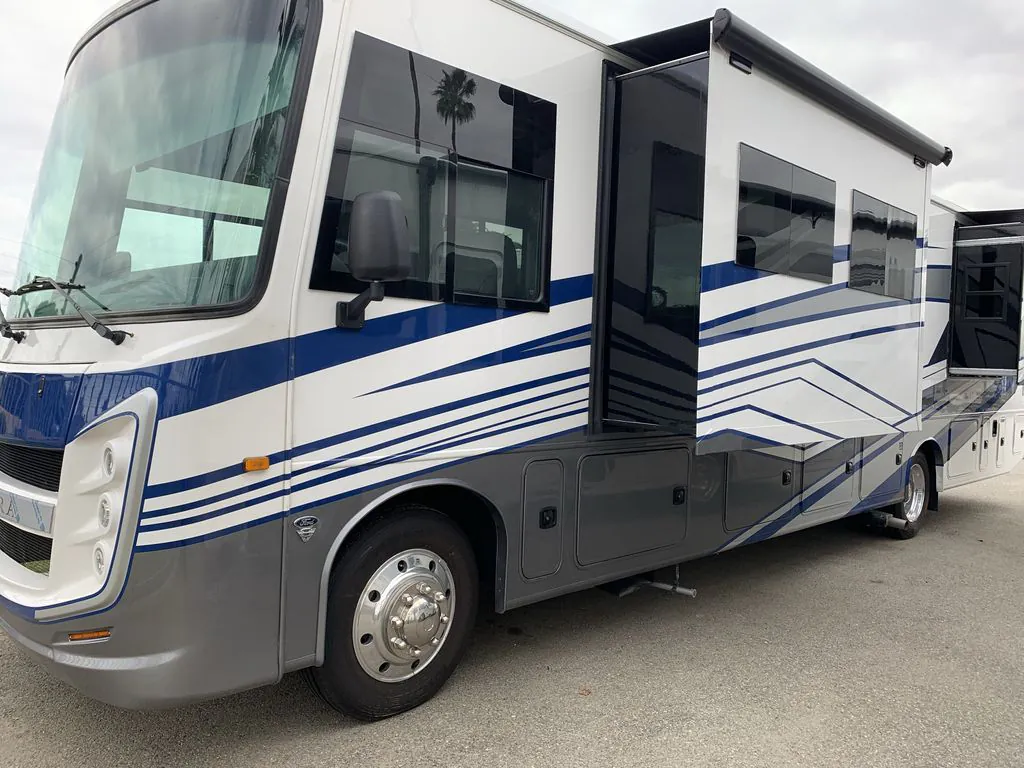 2026 Entegra Coach Vision XL 36C, Photos photo 3