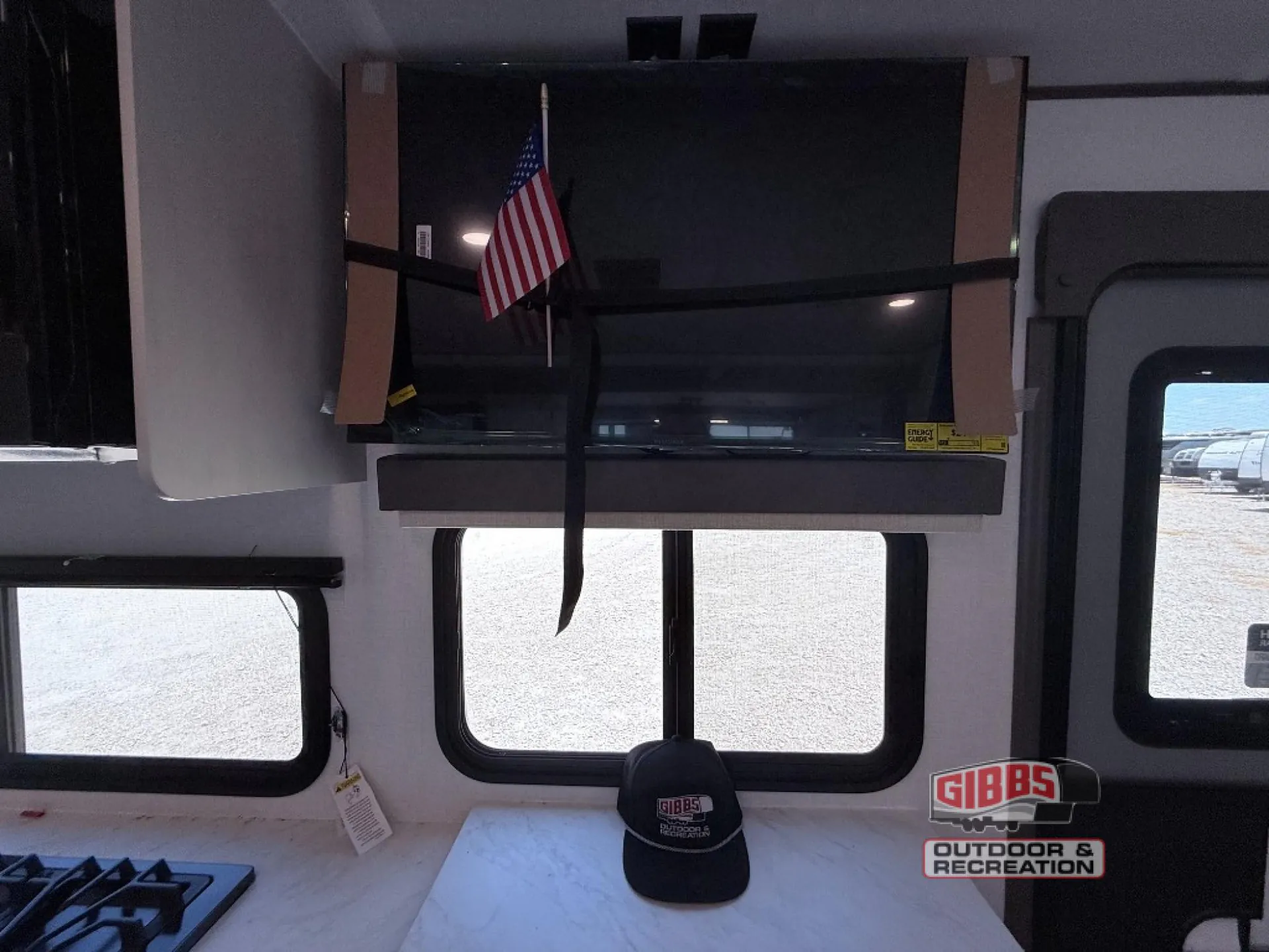 2027 Coachmen American Spirit 2457BH - Photo 4