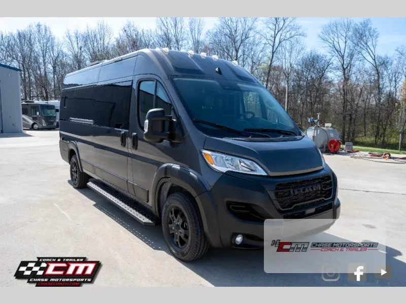 2025 Outback Customs Motorhome New    Ram ProMaster Chassis - Photo 2
