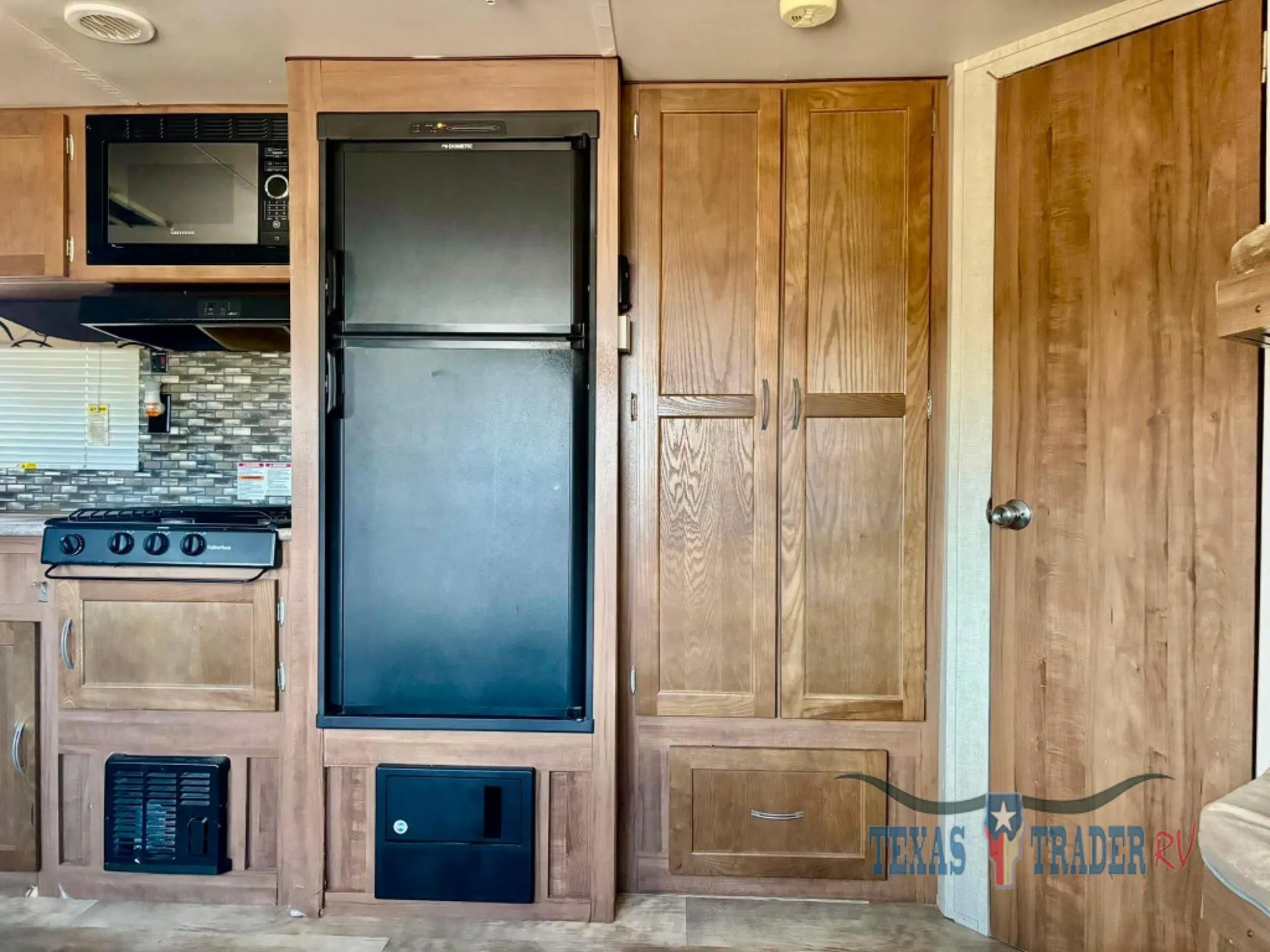 2018 Gulf Stream TrailMaster 268BH - Photo 3