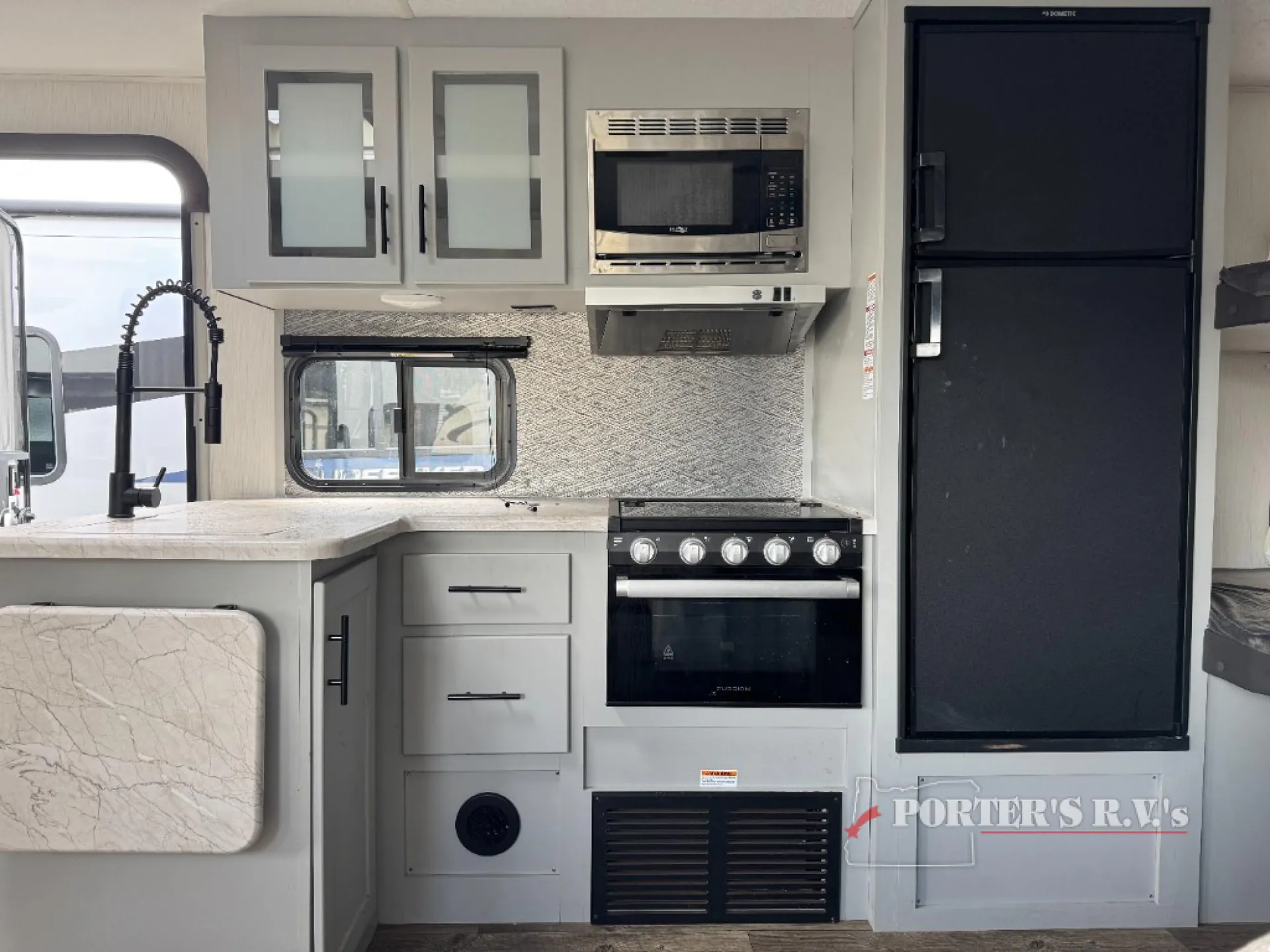 2021 Forest River Vibe 24DB - Photo 3