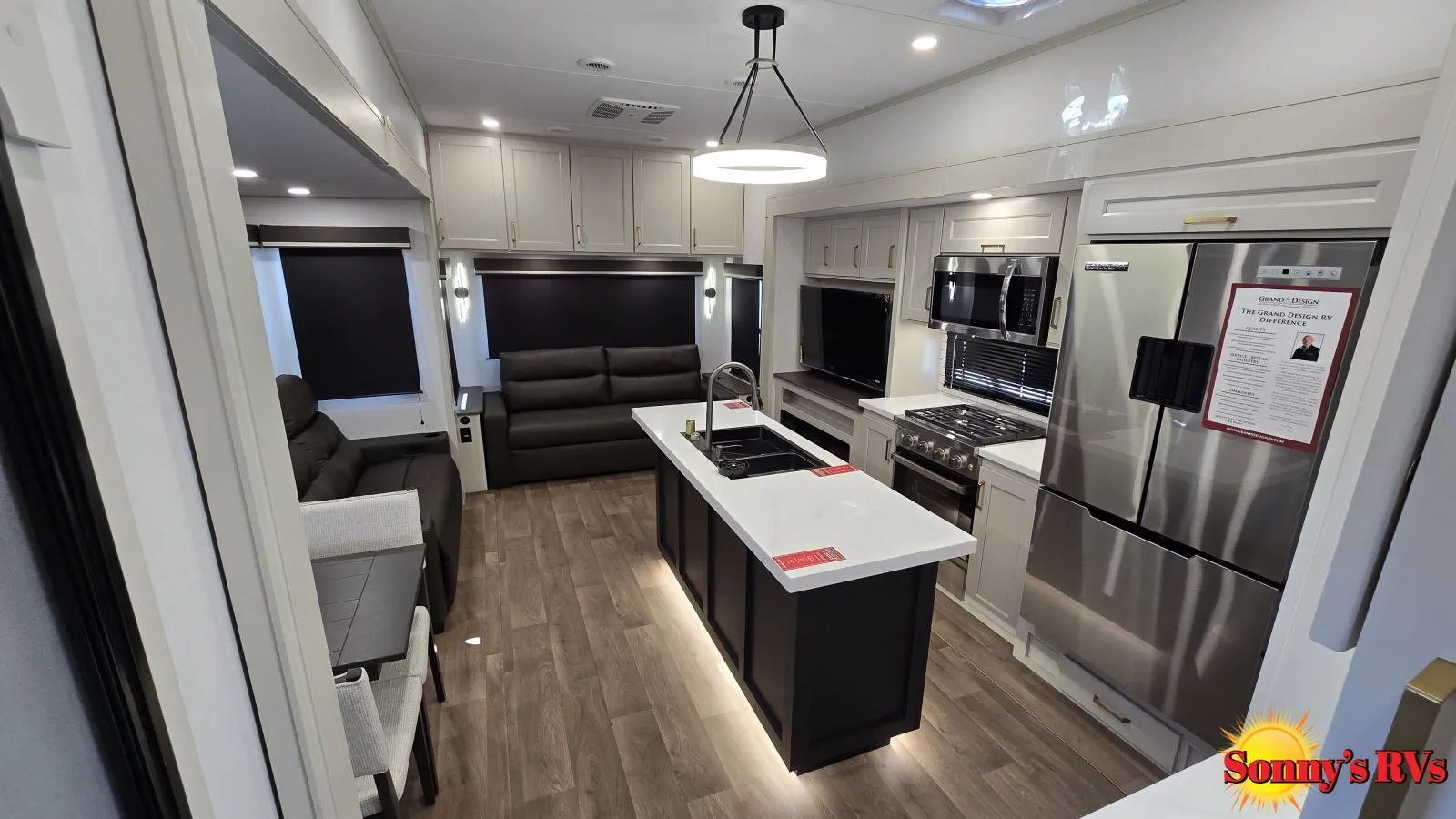 2027 Grand Design 2903RL 2903RL - Photo 3