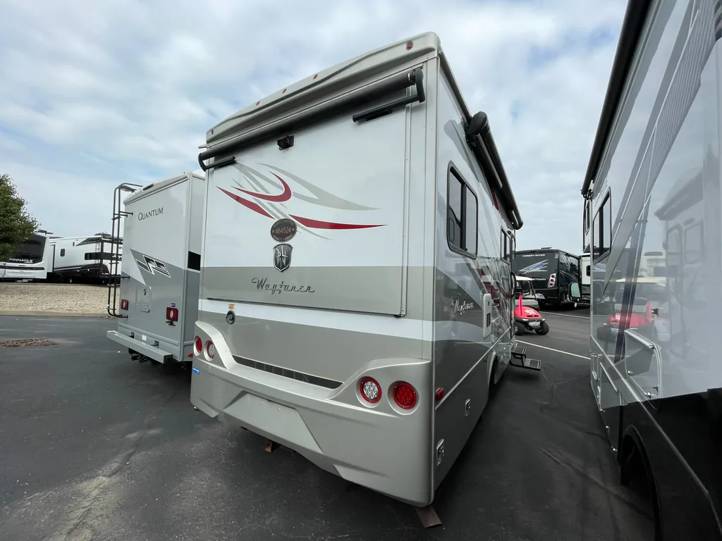2017 Tiffin Wayfarer 24 QW, Photos photo 17