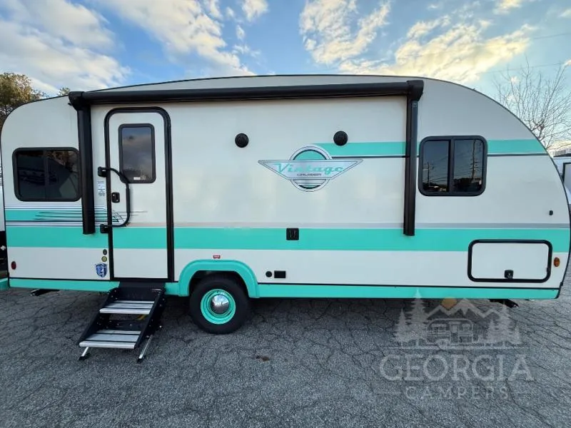 2025 Gulf Stream RV Vintage Cruiser 19TWD - Photo 2