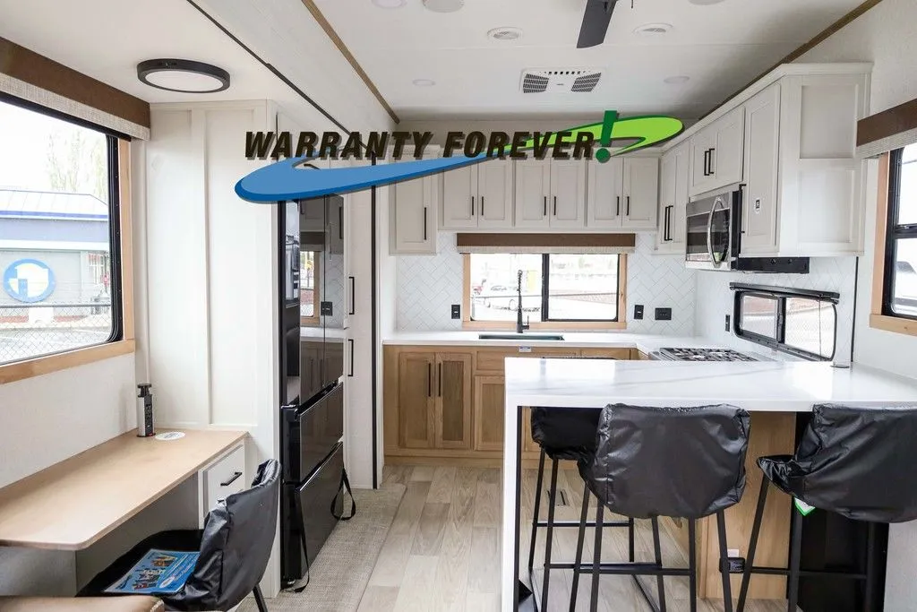 2026 Forest River Sandpiper 3800RK — Photo 5