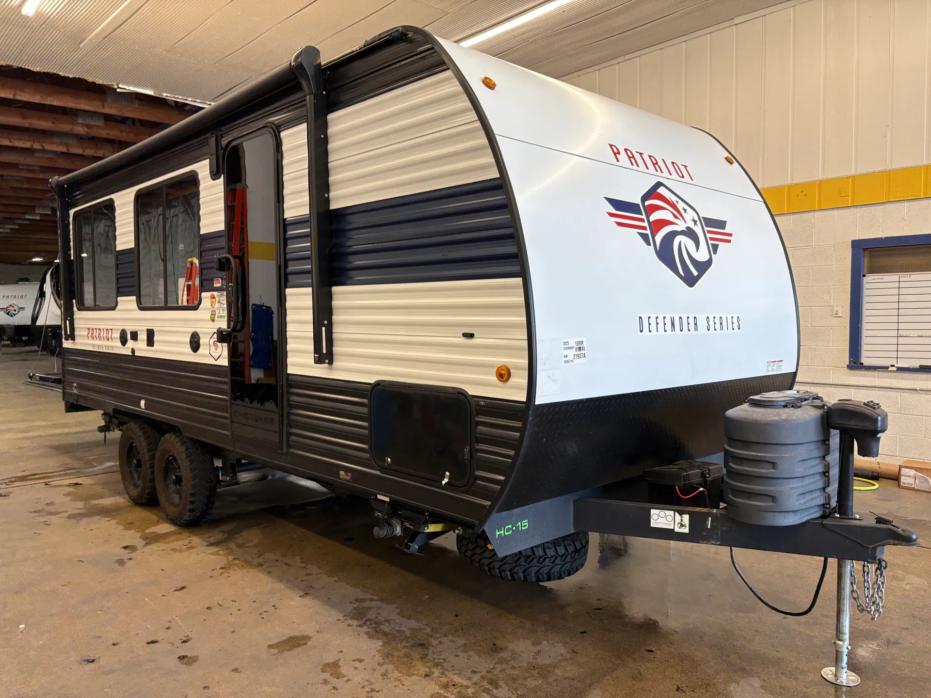2025 Forest River Cherokee Grey Wolf 18RR - Photo 2