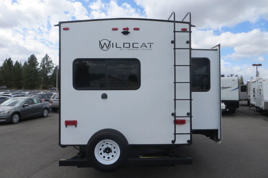 2021 Forest River Wildcat 303MBX, Photos photo 6