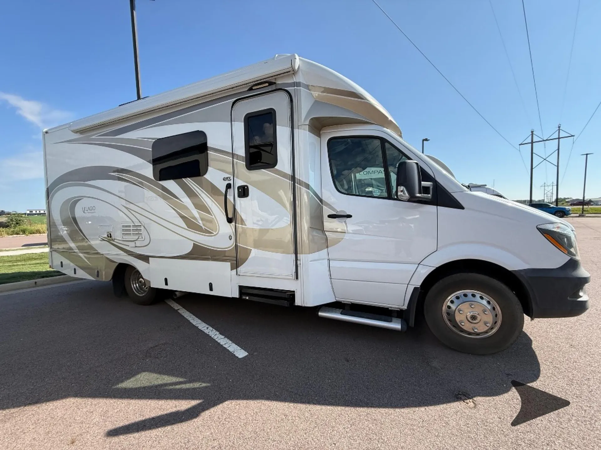 2016 Renegade RV Villagio 25MBS dealer photo 1 from Bish's RV