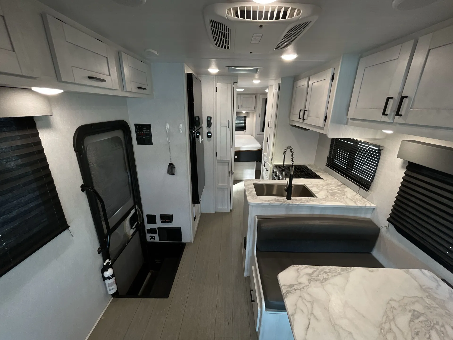 2024 East to West Entrada 2700NS — living area main