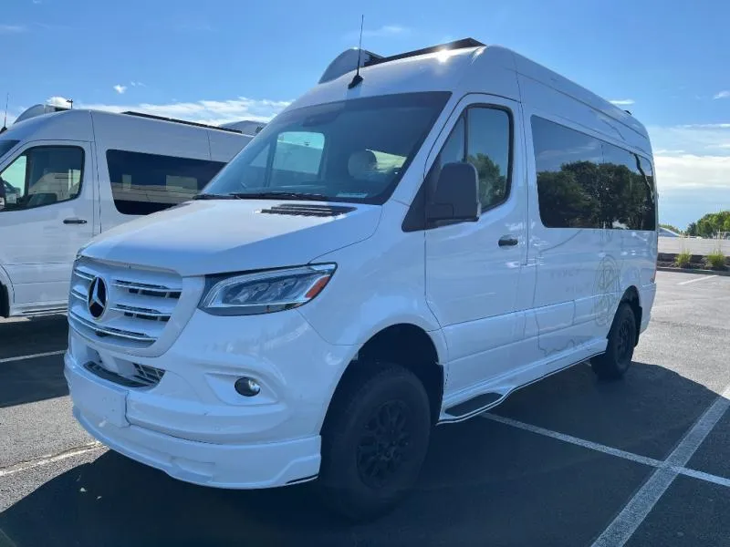 2025 Tiffin Motorhomes GT1 New    19 AG - Photo 4