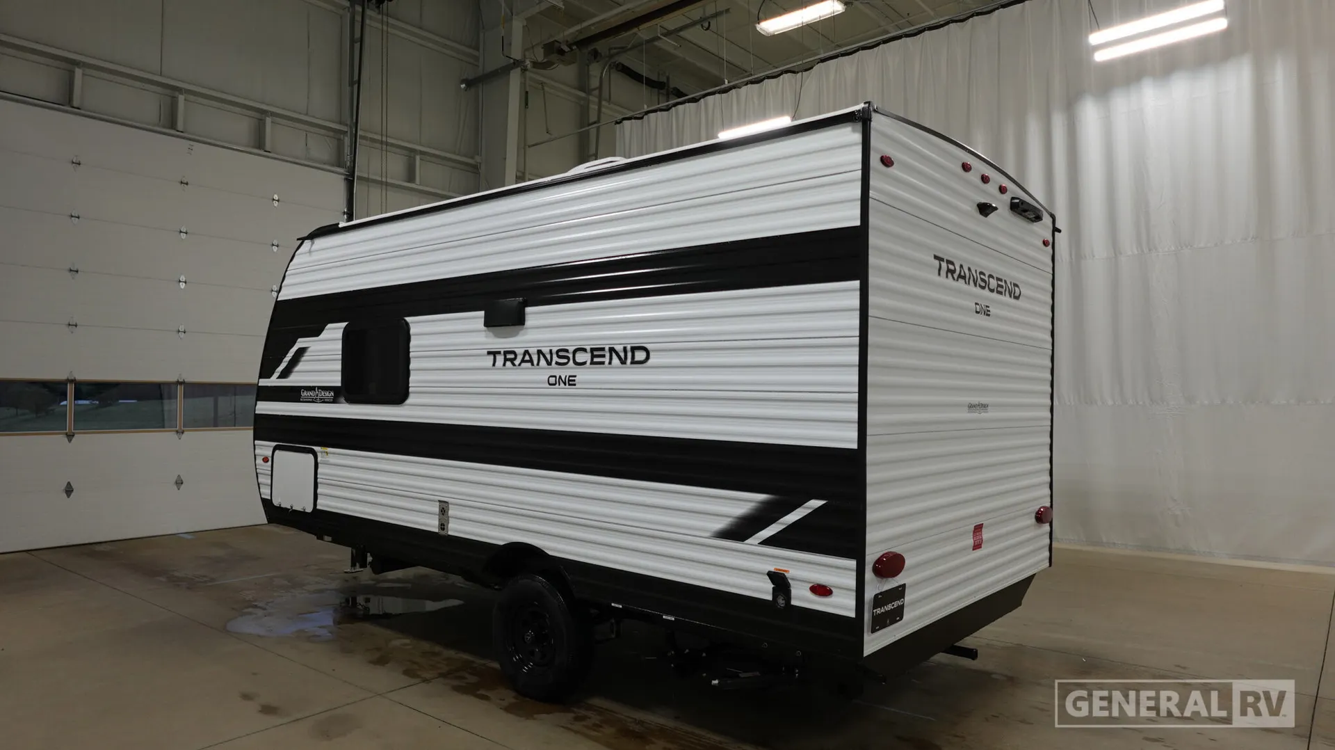 2027 Grand Design Transcend One 151RB - Photo 4