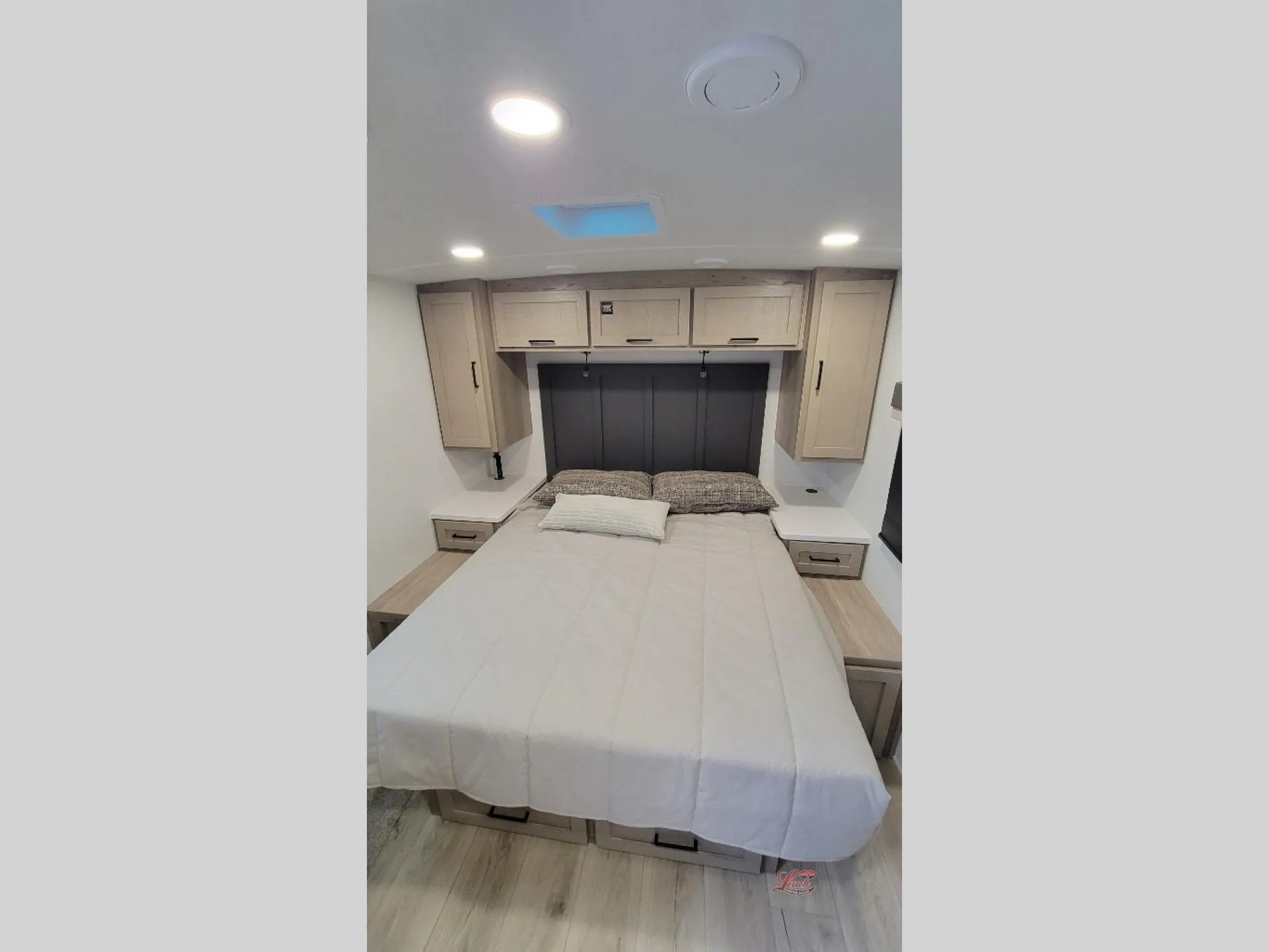 2026 Forest River Rockwood Mini Lite 2506FK — Photo 5