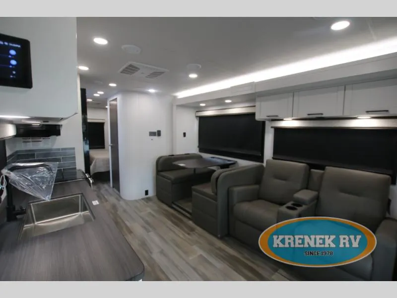 2026 Jayco Greyhawk 29MV - Photo 3