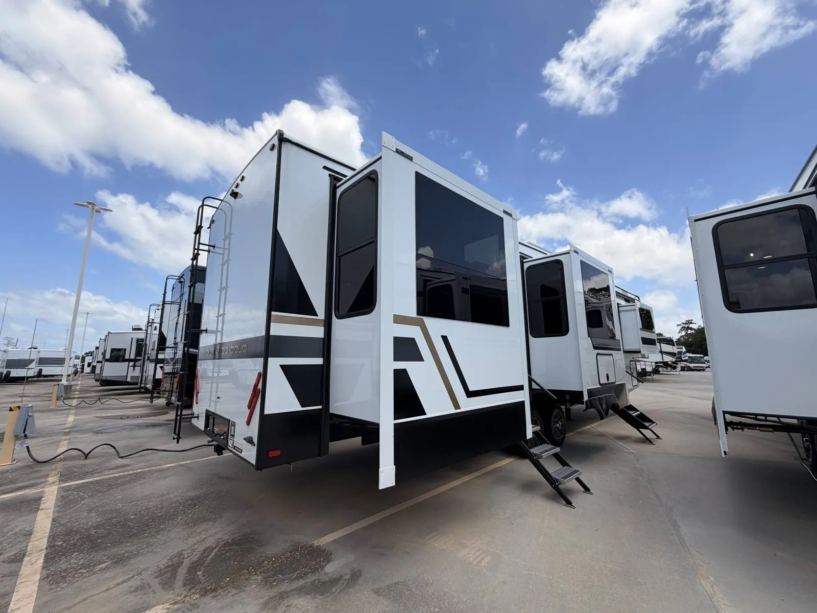 2027 Kz-rv Inc DURANGO GOLD 393MKF - Photo 3