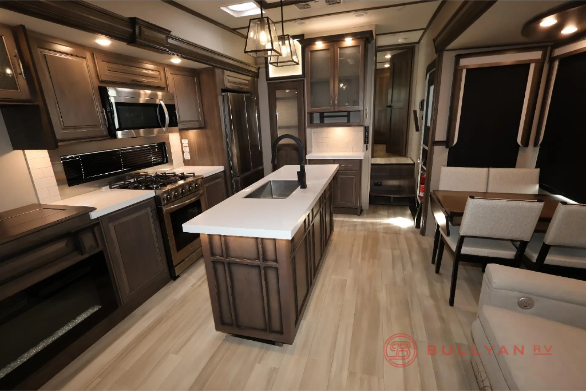 2021 Grand Design Solitude 310GK-R - Photo 4