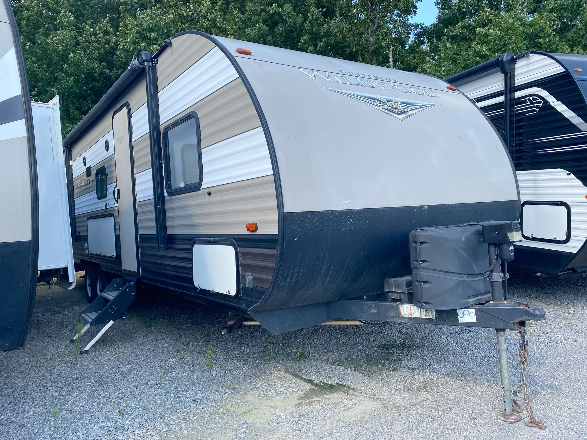 2019 Forest River Wildwood 263BHXL - Photo 2
