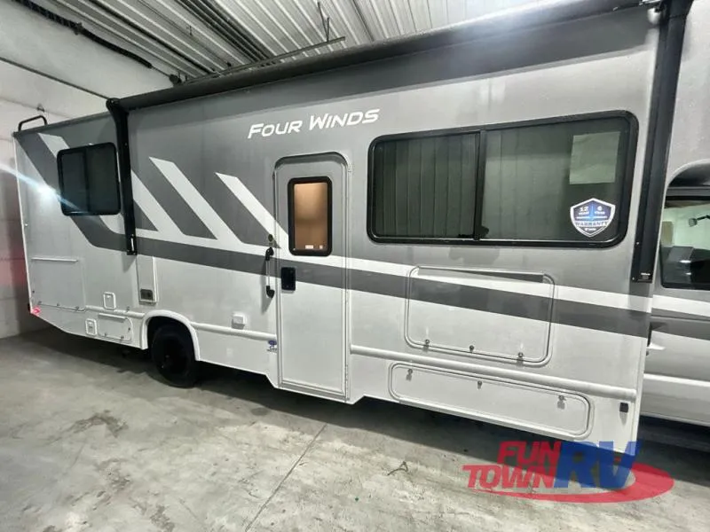 2026 Thor Motor Coach Four Winds 28Z - Photo 4