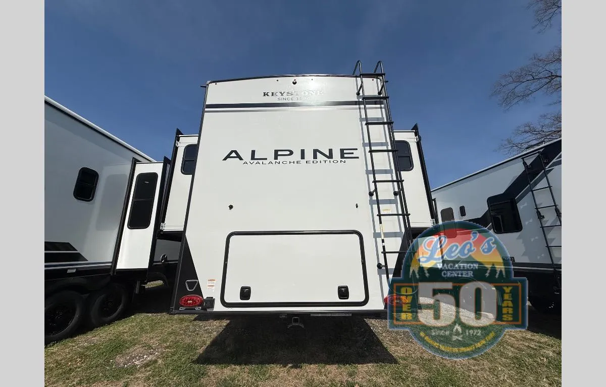 2026 Keystone Alpine Avalanche Edition 381DL - Photo 4