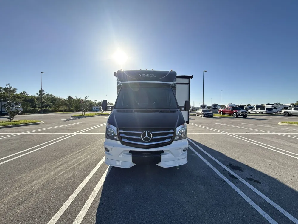 2019 renegade rv Vienna 25VMBS - Photo 4