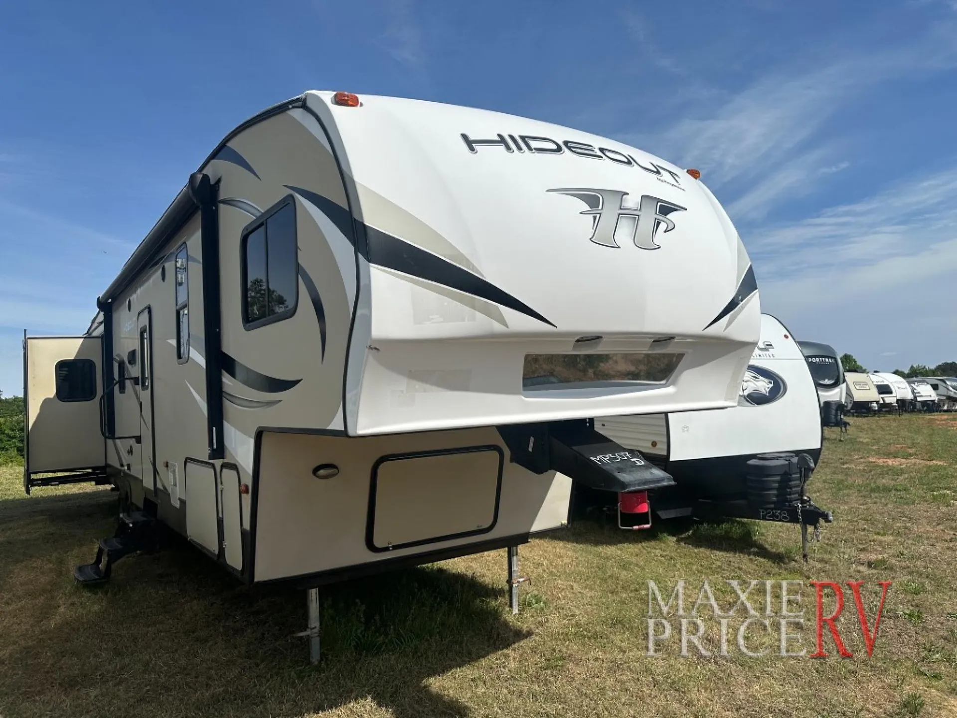 2018 Keystone Hideout 315RDTS - Photo 2