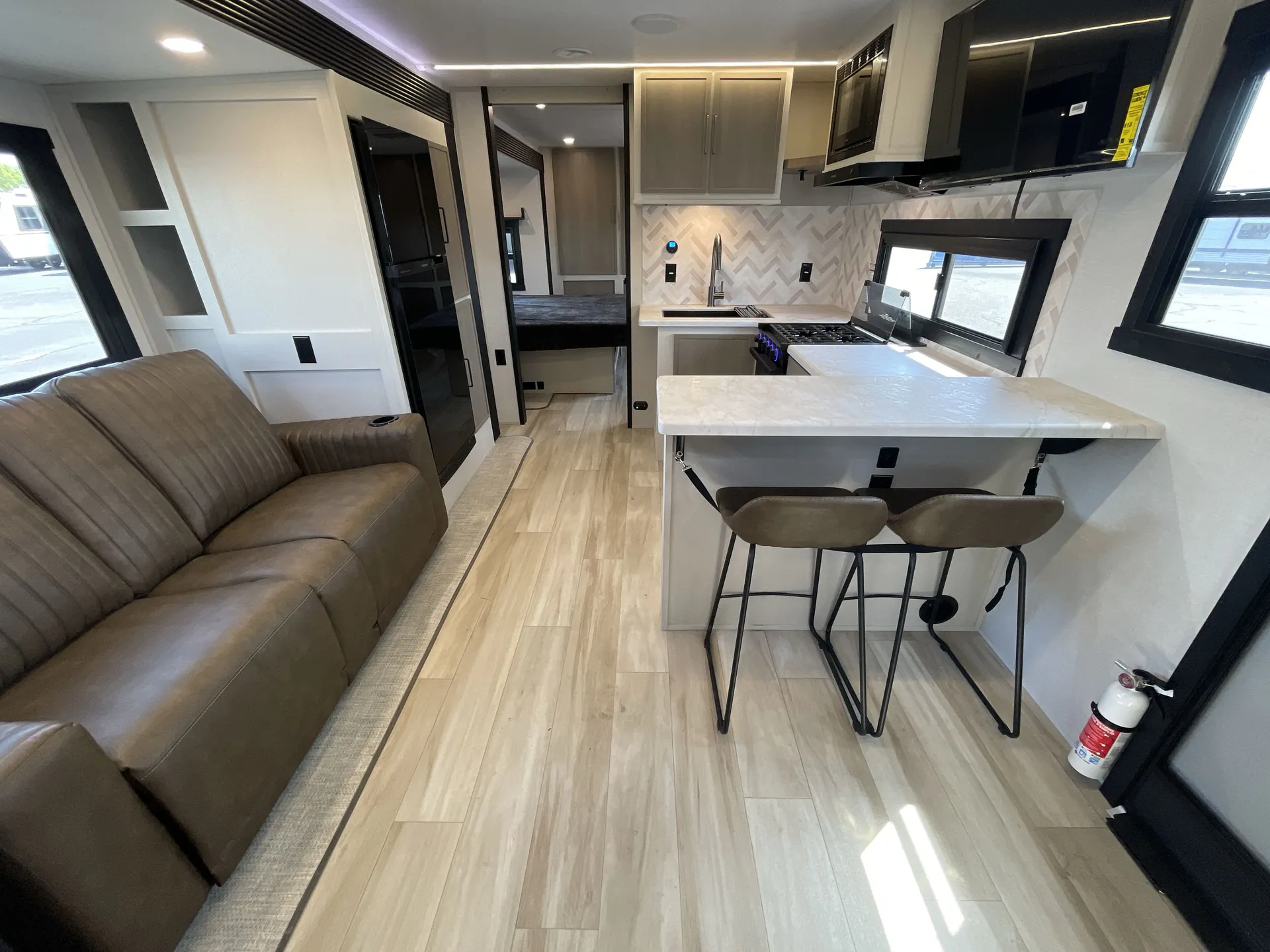 2027 Forest River Salem Hemisphere 265BSRB — living area main