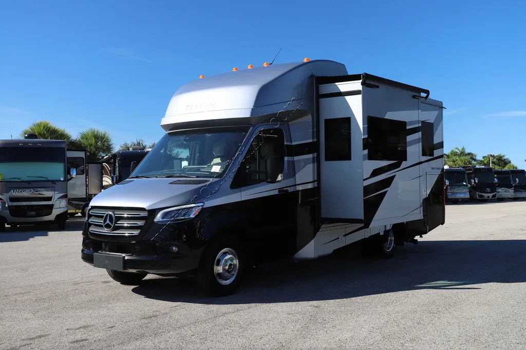2026 Tiffin Wayfarer 25 XLW, Photos photo 29