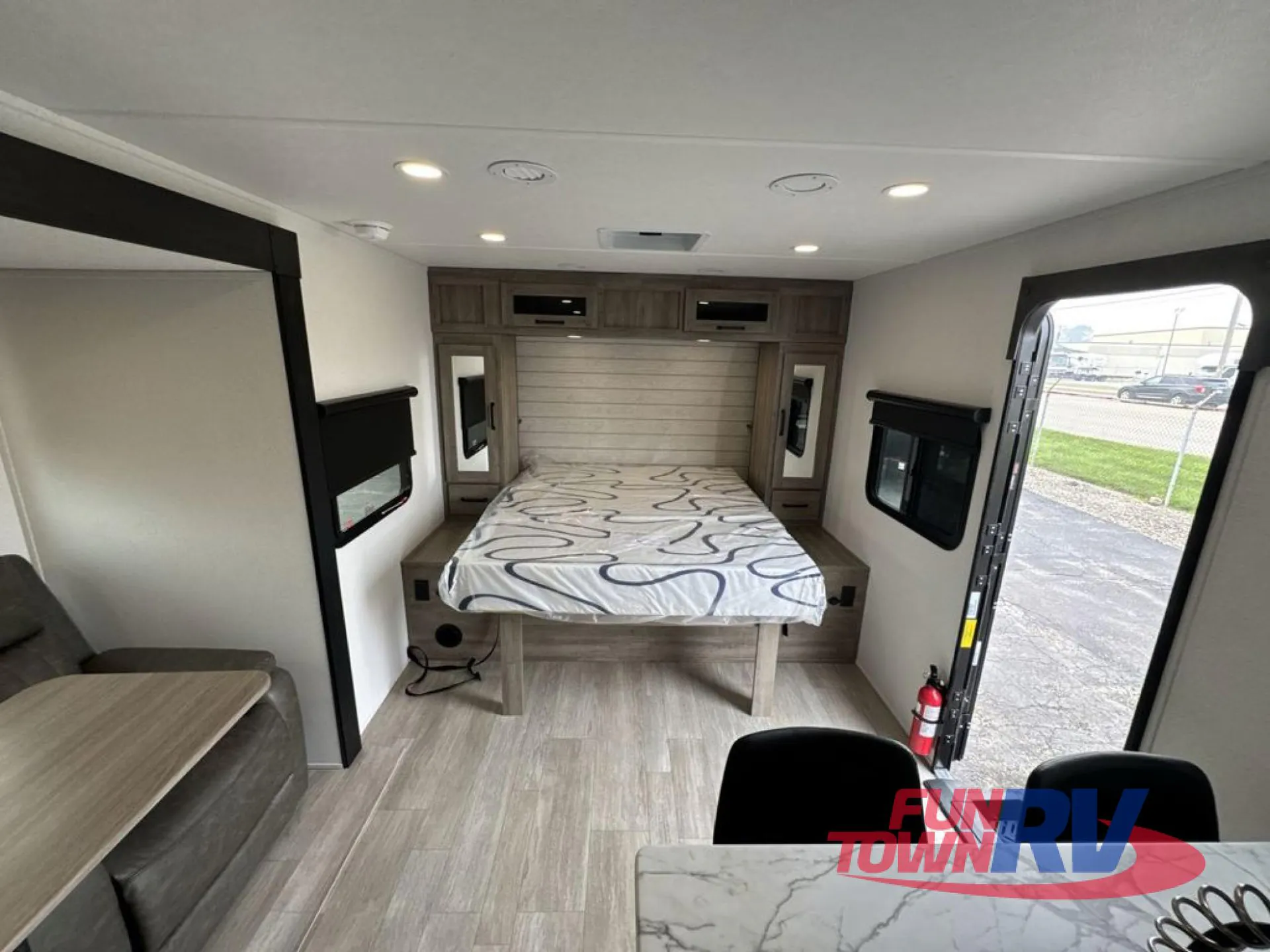 2027 Forest River Solaire Lite 232UD dealer photo 2 from Fun Town RV