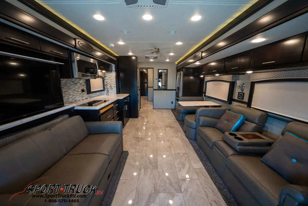 2019 Renegade Classic 45CMB-XM - Photo 2