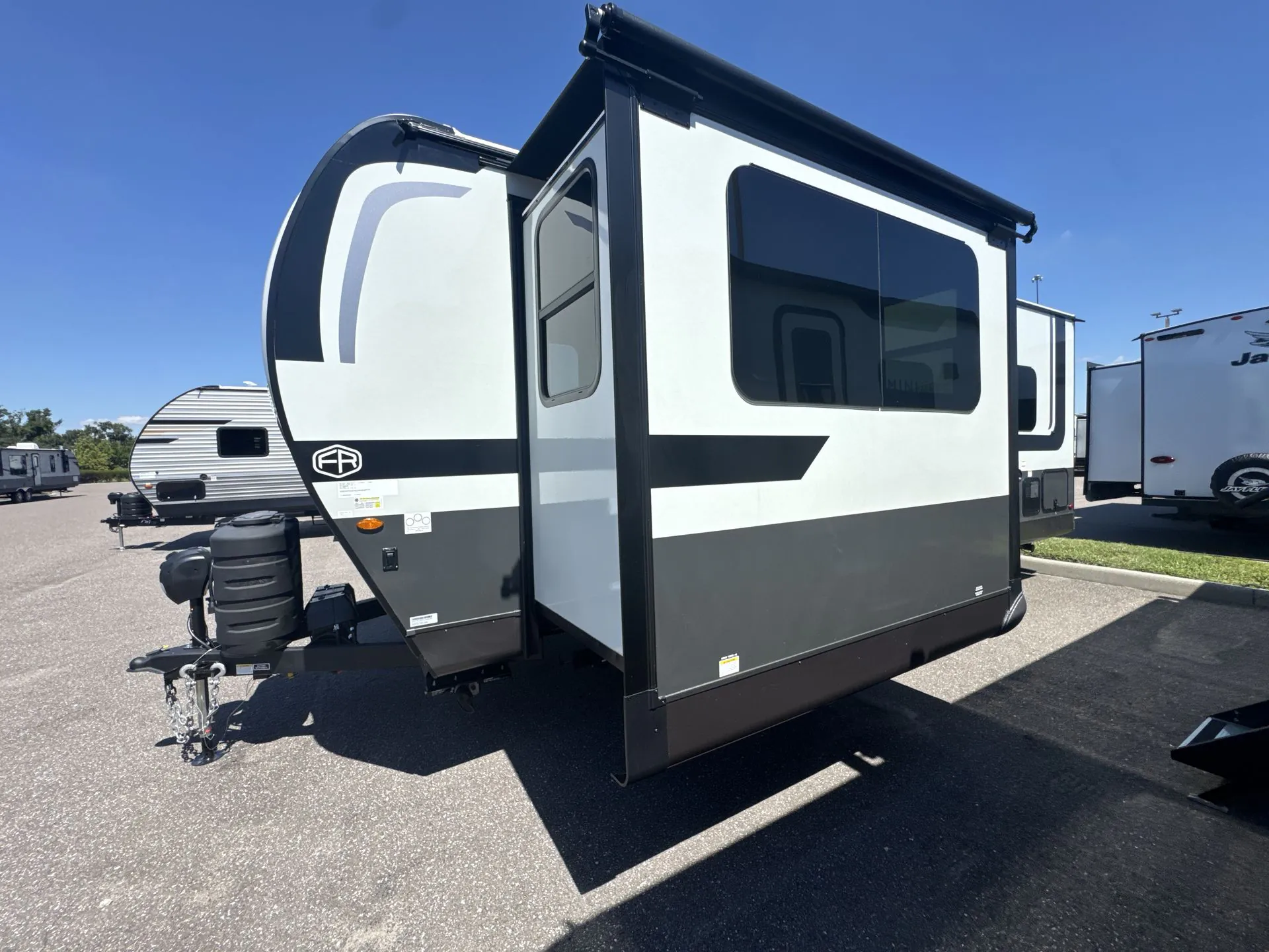 2026 Forest River Rockwood Mini Lite 2506FK - Photo 3