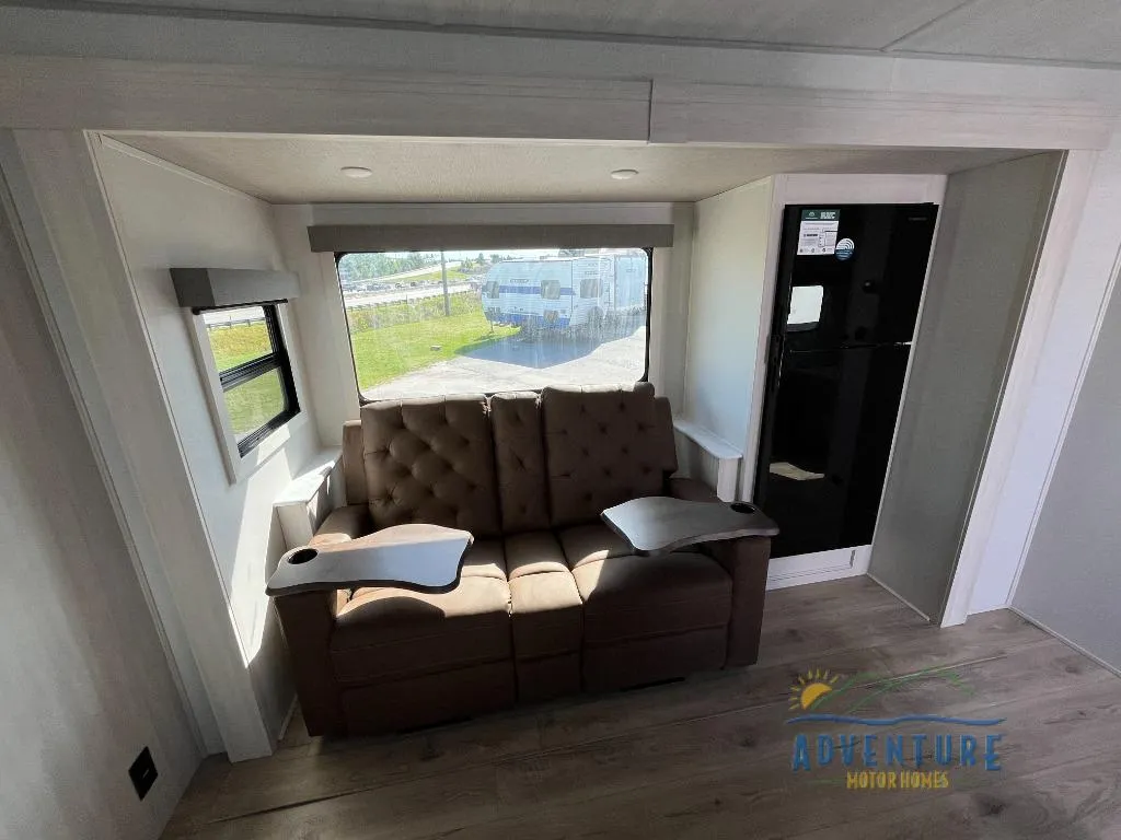 2026 Forest River Surveyor Legend 260BHLE - Photo 3