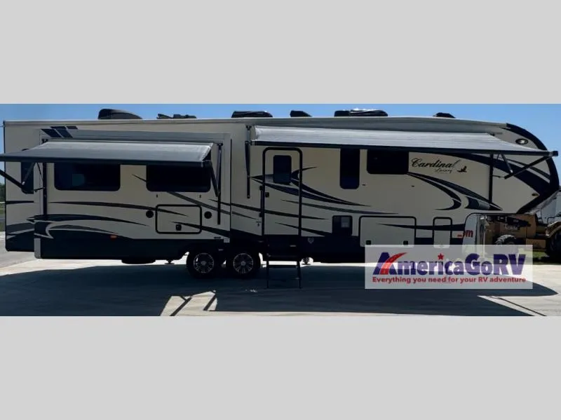 2020 Forest River Cardinal Luxury 3930FBX - Main photo