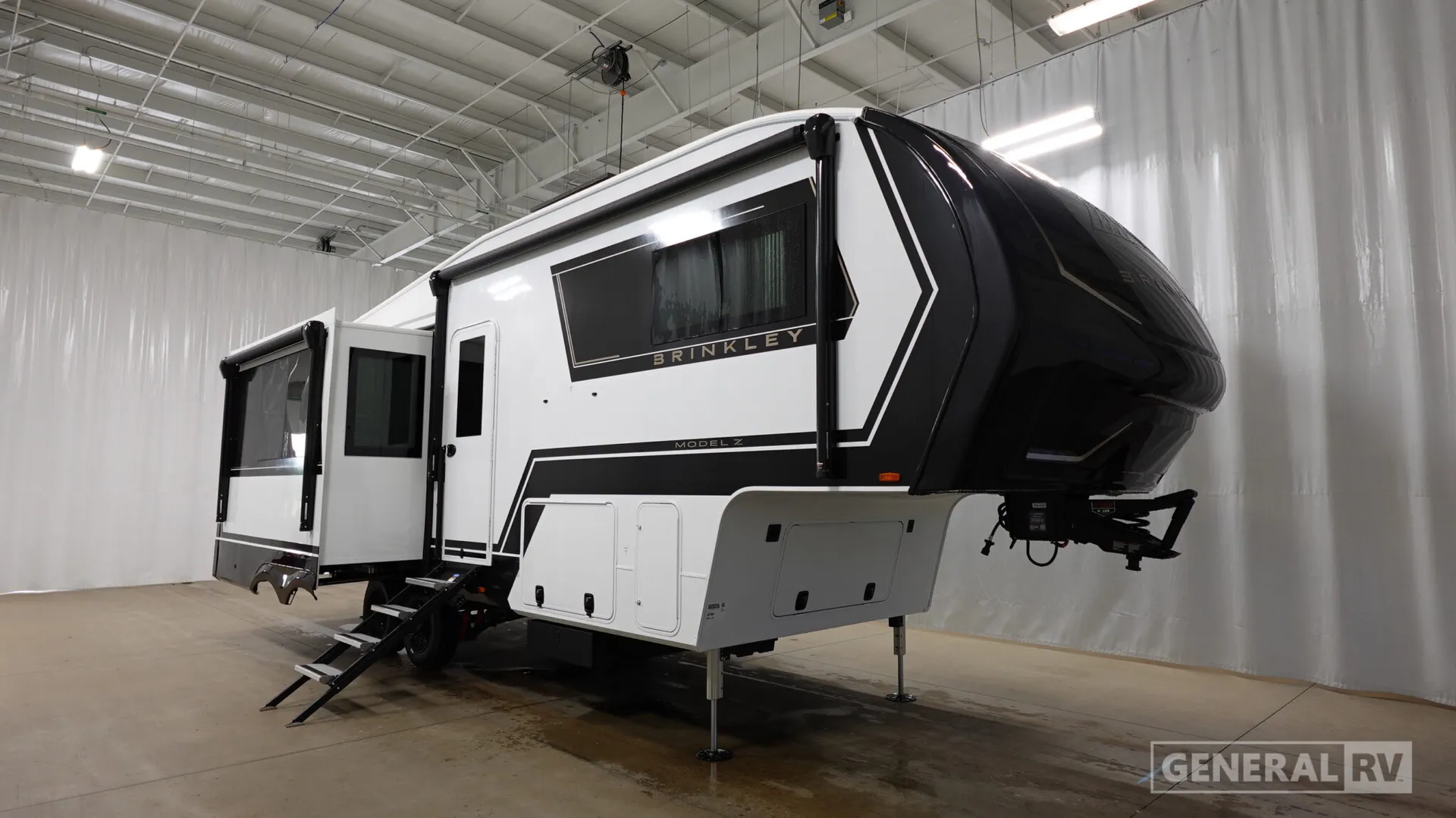 2027 Brinkley Model Z 2700 - Photo 2