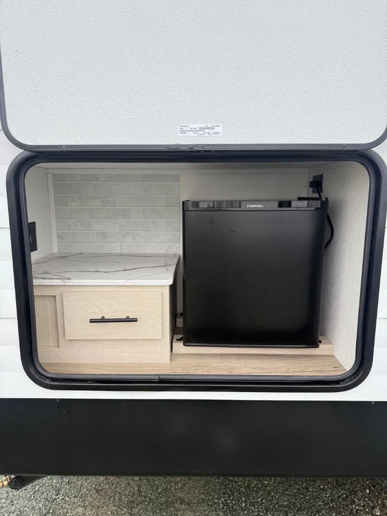 2026 Shasta RVs i-5 Edition 530BQB, Photos photo 8