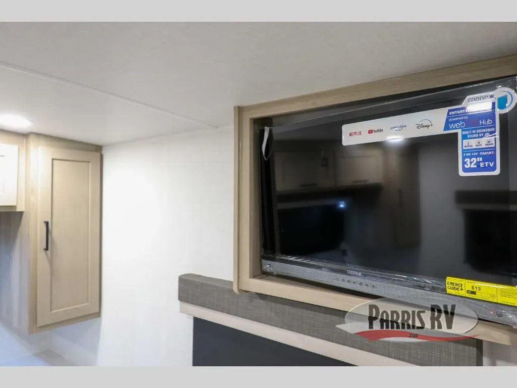 2026 Forest River Rockwood Mini Lite 2109S - Photo 4