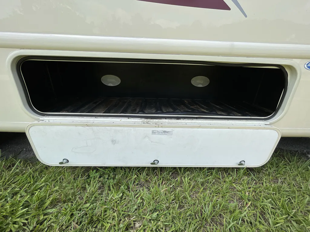 2023 Thor Motor Coach Axis 24.3, Photos photo 31