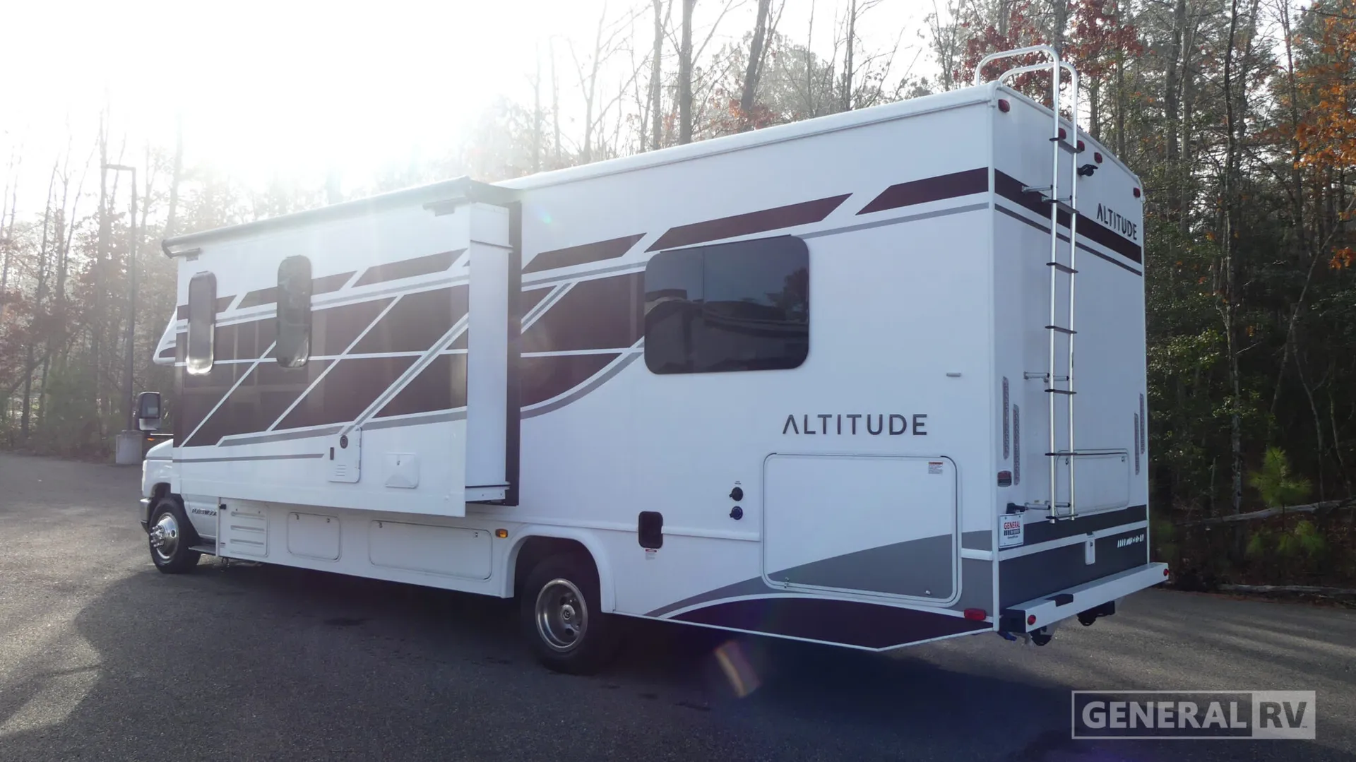 2026 Fleetwood Altitude 29F - Photo 4