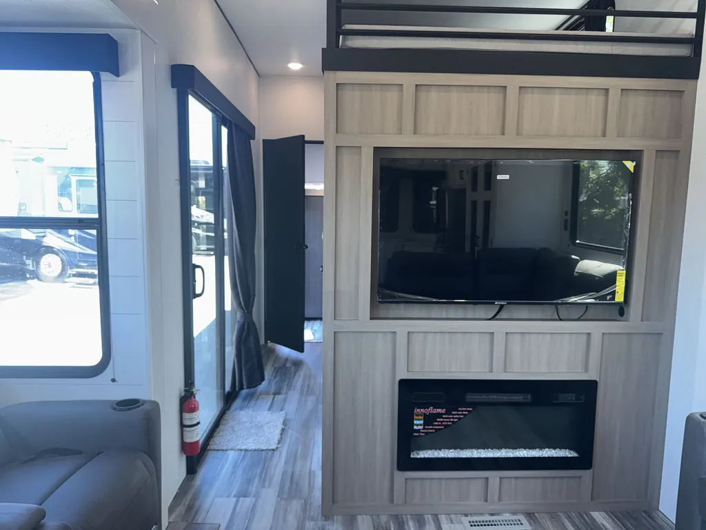 2026 Jayco Jay Flight Bungalow 404LOFT DS, Photos photo 11