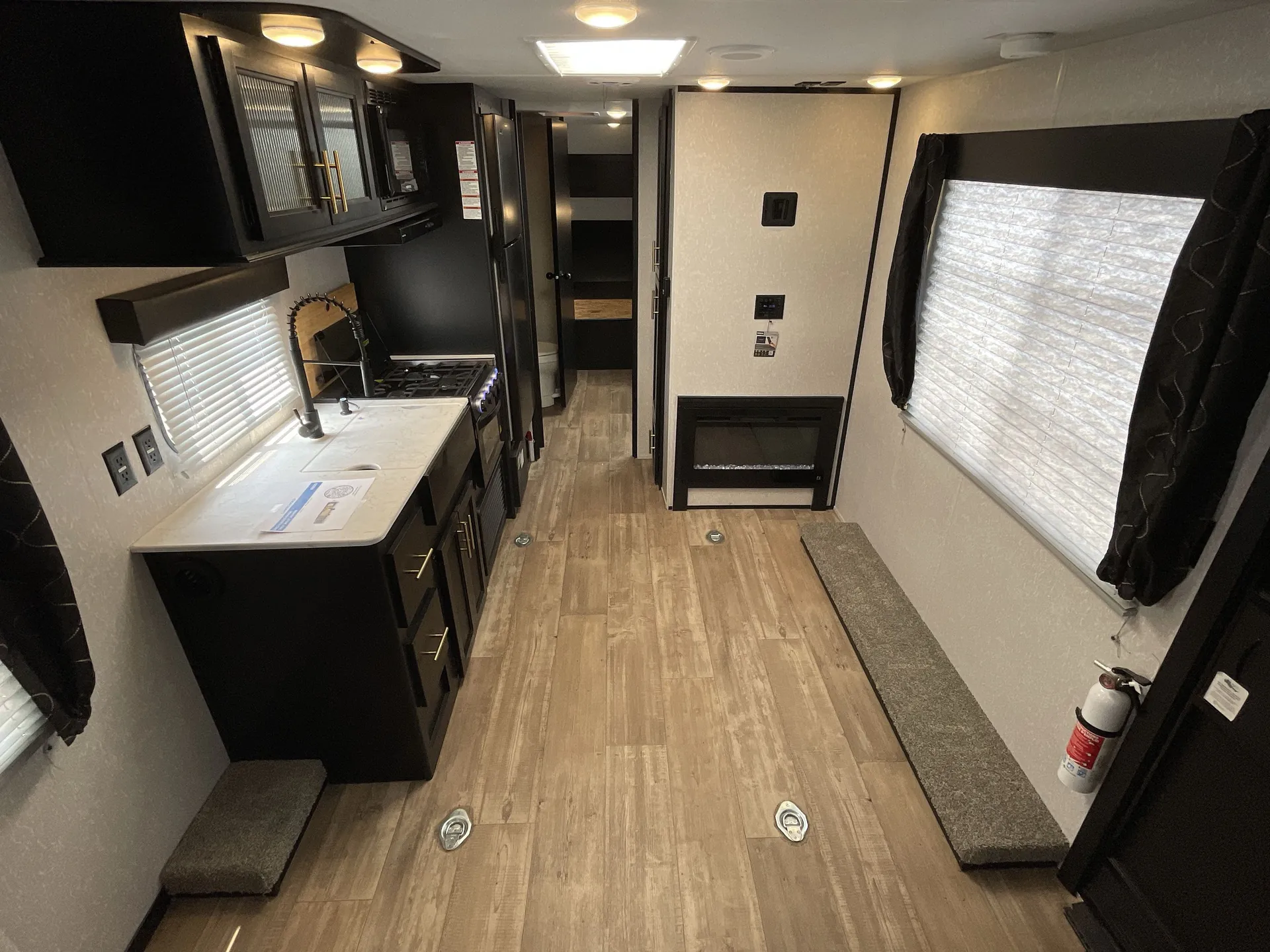 2022 Forest River Cherokee Grey Wolf 26MBRR — living area main