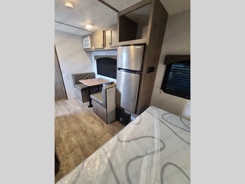 2026 Sunset Park RV Sun Lite LTD 19RB - Photo 4