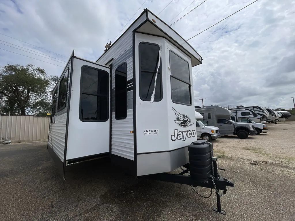 2026 Jayco Jay Flight Bungalow 401LOFT DS