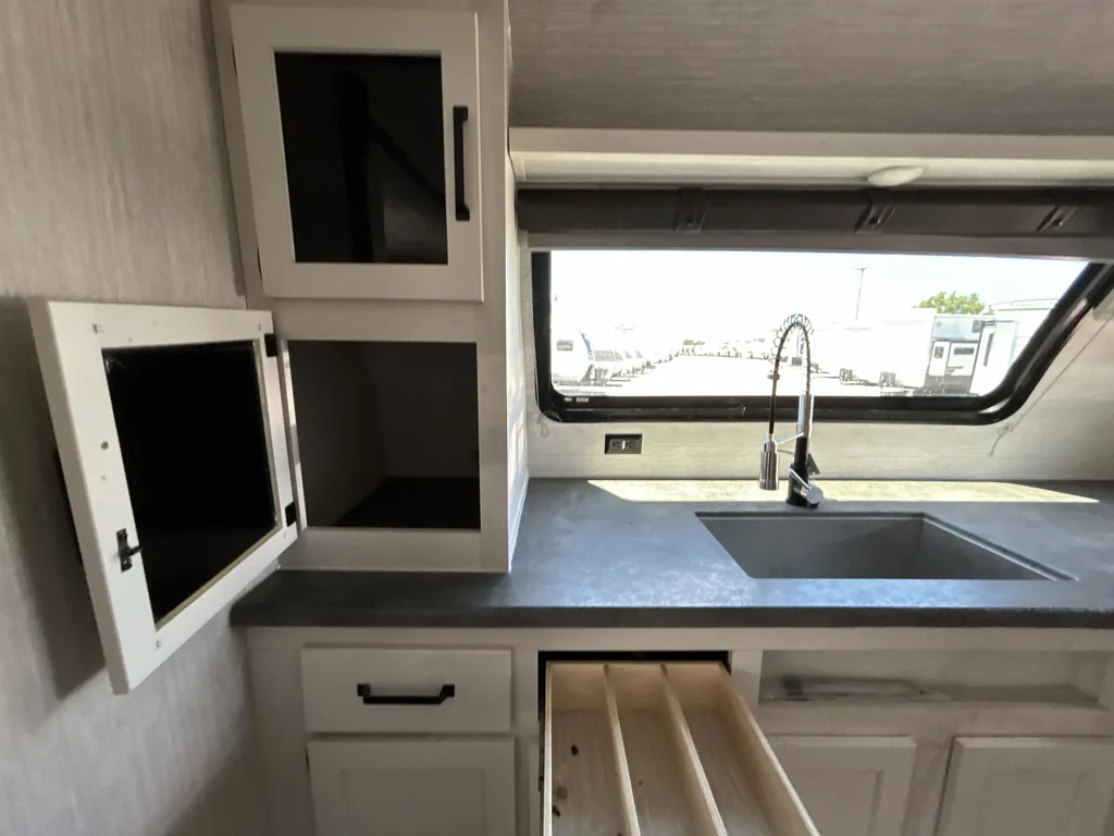 2022 Forest River Puma 31FKRK, Photos photo 27