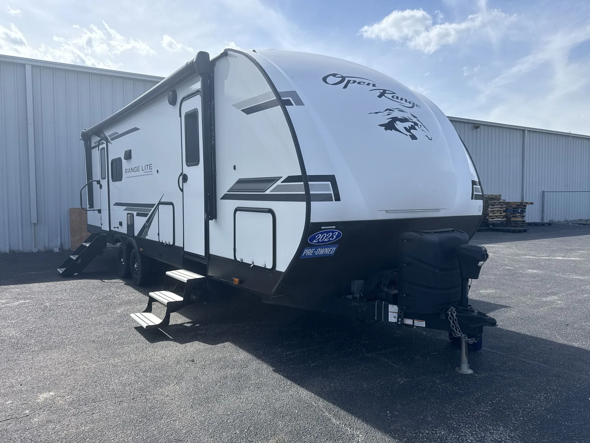 2023 Highland Ridge Range Lite 252RB - Photo 2