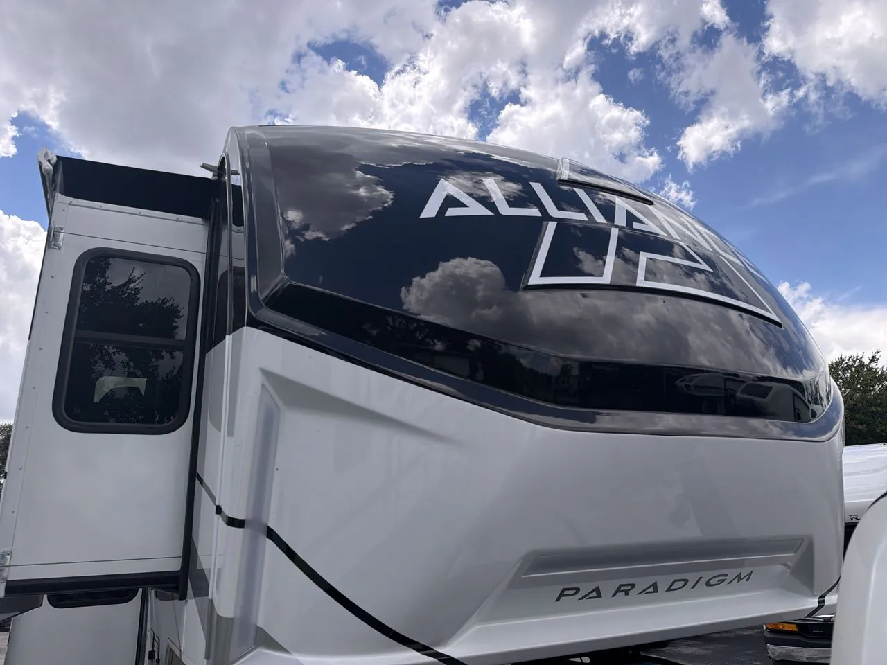 2027 Alliance RV Paradigm 385FL dealer photo 1 from Blue Compass RV