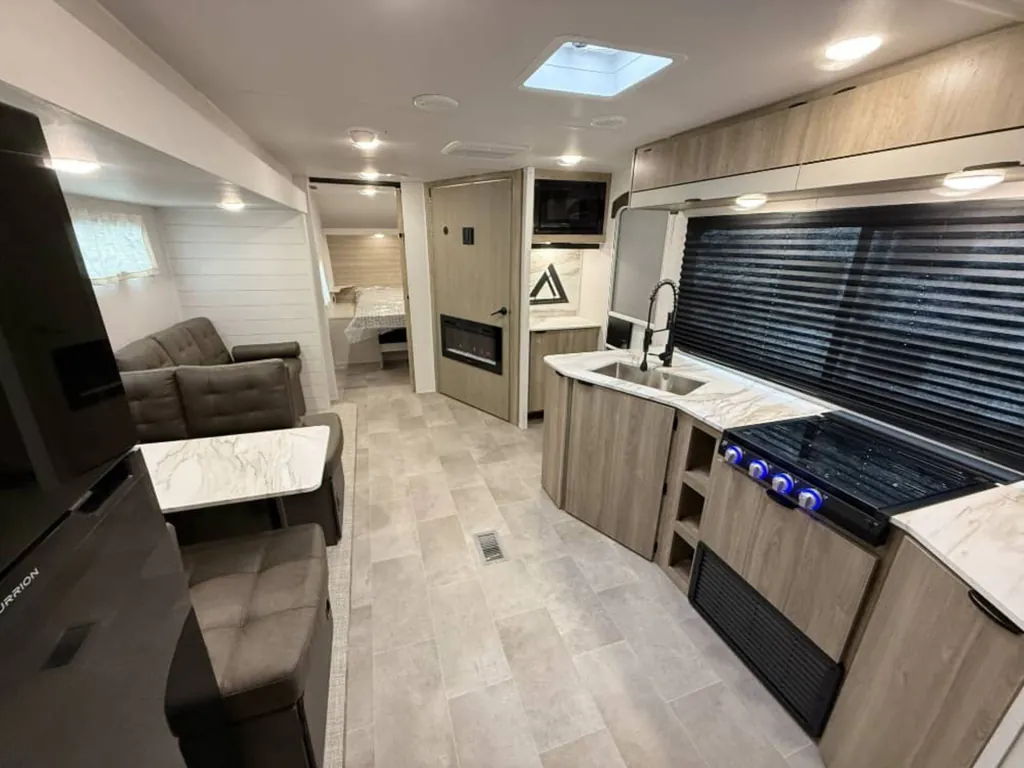 2026 Forest River Airelume 325, Photos photo 4