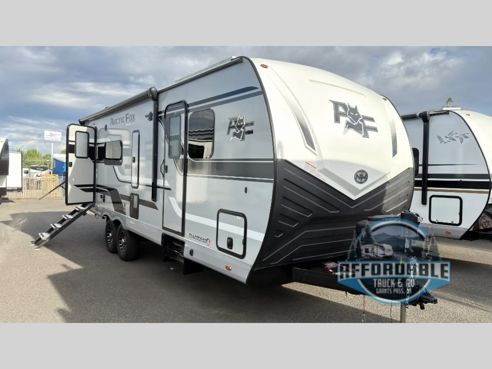 2026 Northwood Arctic Fox NXT 26KX - Photo 2